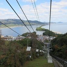 リフトからずっと天橋立を眺められて、良い眺望です！