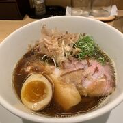 素材にこだわる醤油ラーメン