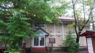 御室浅間神社の境内