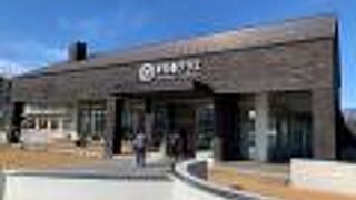 人気の銘菓「かもめの玉子」だけじゃない、店内は和洋菓子でいっぱいでした