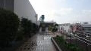 大阪国際空港 展望デッキ｢ラ ソーラ｣