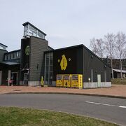 小さな道の駅と鉄道展示