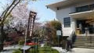 へちま寺の愛称で親しまれる上野の古刹