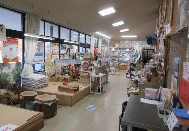 丸亀城内観光案内所 うちわ工房 竹 クチコミ アクセス 営業時間 丸亀 宇多津 多度津 フォートラベル