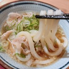 肉汁うどん600円