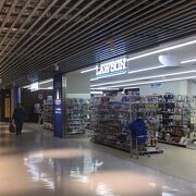 ローソン 成田空港第３ターミナル店