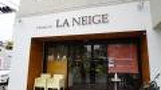 メリハリの効いたシュークリーム