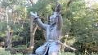 あまりにも大きくて迫力があります