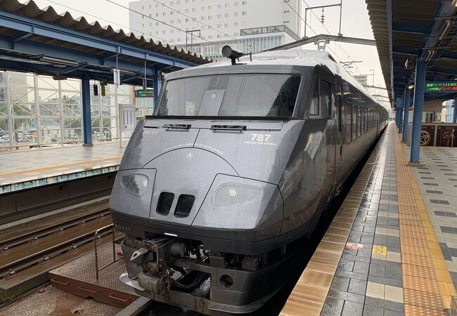 黒い787