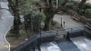 珍しい二階建て公園