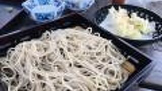 蕎麦、天ぷらの食べ放題。。