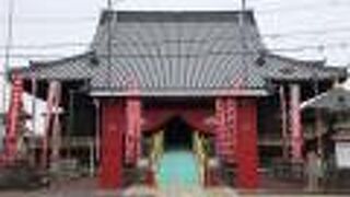 尾張四観音の一つ笠覆寺（通称笠寺観音）、節分では豆まきで賑わう