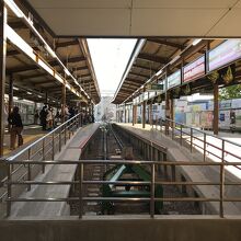 江ノ島電鉄ホーム（終着駅）