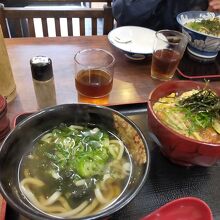 ミニわかめうどん＋ミニカツ丼