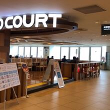 フードコート！