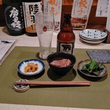 mass かまどのある家 酒をよぶ食卓