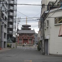 南大門より真南に向かう庚申街道