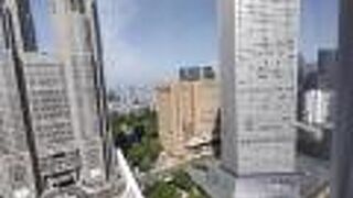 すいていました。