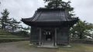 海辺の近くです。