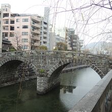 夕刻　小雨の中の眼鏡橋