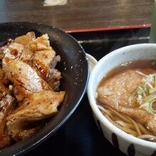 セットそば豚どん