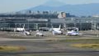 昇り降りは階段のみ