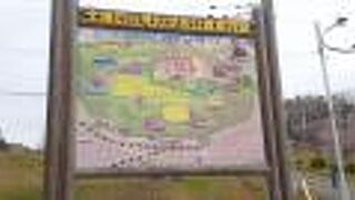 遠軽駅の高台側に位置する大規模な都市公園