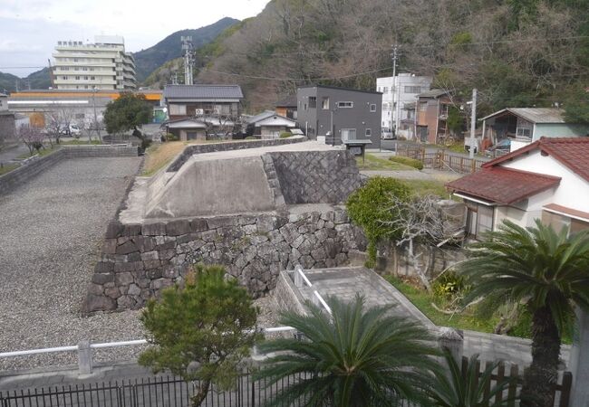 大砲って大きいんだなぁ…