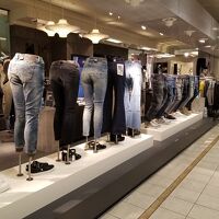 G-Star Raw (みなとみらい東急スクエア店)