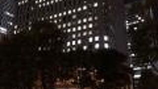 新宿副都心開発で誕生