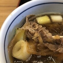 ちゃんと牛肉もいらっしゃる！