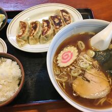 醤油ラーメンセット