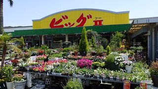 地元のお土産も充実！