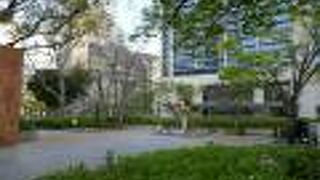 日帰りバスツアーの集合場所にも