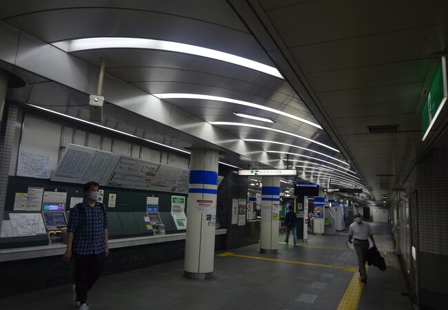 大江戸線駅トイレ工事中