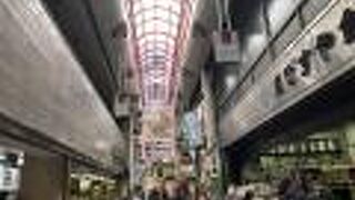 ありとあらゆる厨房器具が揃います。