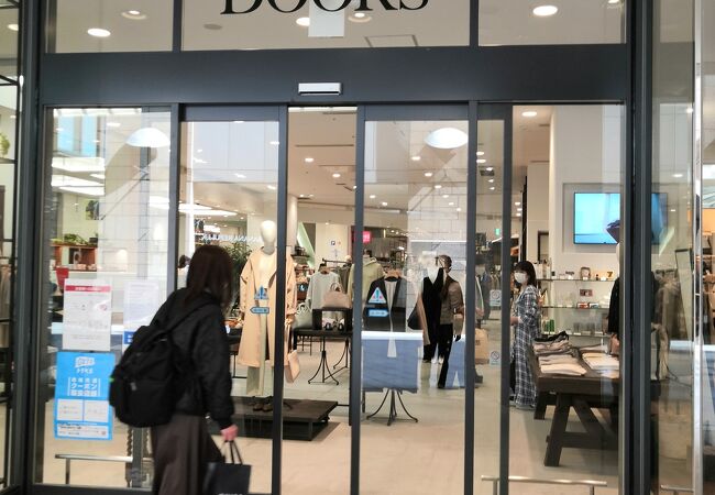 アーバン リサーチ ドアーズ Urban Research Doors なんばパークス店 クチコミ アクセス 営業時間 ミナミ 難波 天王寺 フォートラベル