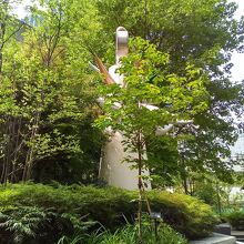 岡本太郎作「若い時計台」