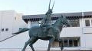 勇猛果敢な武将