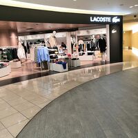 ラコステ (なんばパークス店)