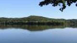 釧路湿原の東に位置する湖