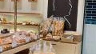 シンプルなバゲット美味しい