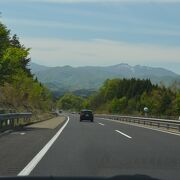 蔵王のお山に登る自動車道