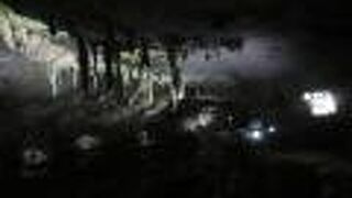 鍾乳洞らしい風景