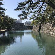高松城跡水門：海との水位調整