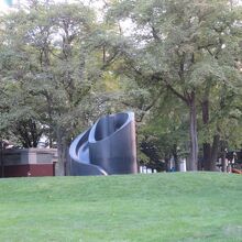 実は滑り台です