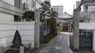 大日如来を本尊とする真言宗寺院