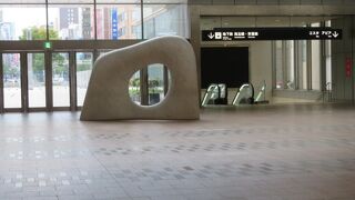 謎のオブジェです