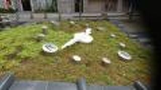 花いっぱい運動の街の花時計。