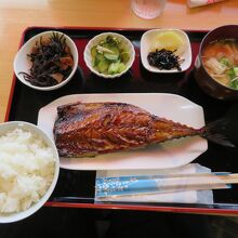 さばのみりん干し定食